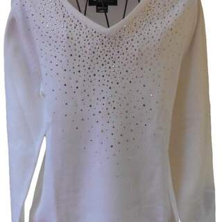 Cream Color V-neck Sweater with Swarovski Crystals
